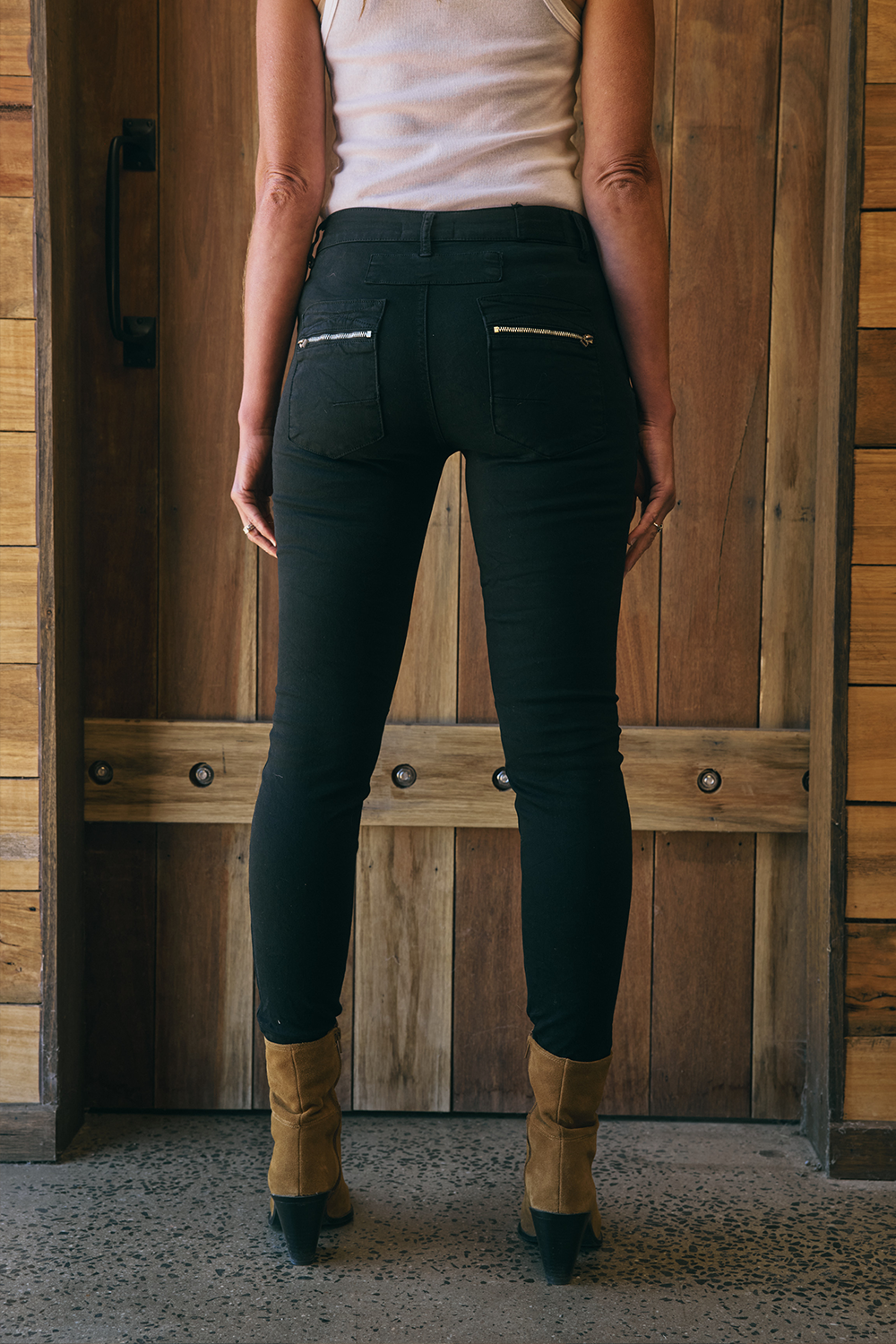 Italian Star Zip & Button Jean